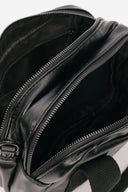 תיק גורו פאן