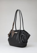 תיק לואלי שחור