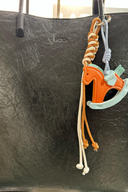 צ'ארם סוס נדנדה