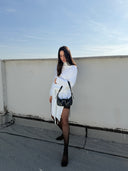 תיק אירוס שחור